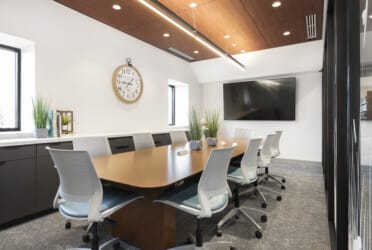 2203-06 Syracuse Davis County Library
Interior Solutions
March 16, 2022
Copyright: Meagan Larsen / 2022